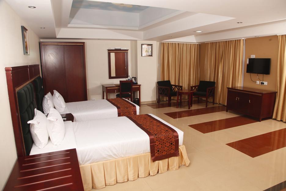 Hotel Hiton Perintalmanna Стая снимка